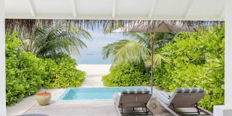 Iru Veli (15) Iru Veli 15 WOLO Travel
